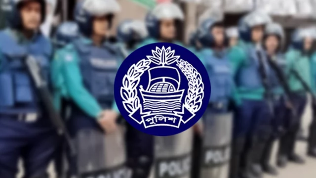 পুলিশ সদস্যদের ভারতে যাওয়ার হিড়িক