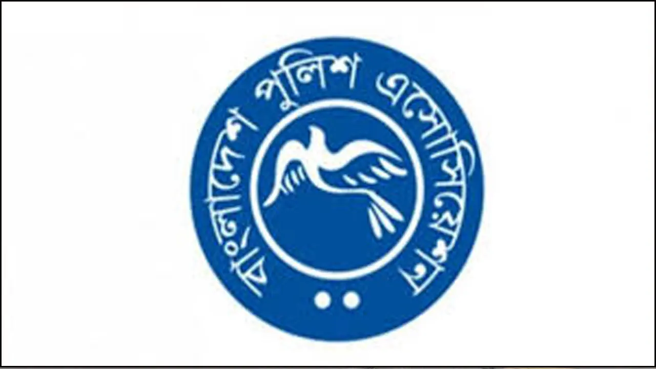 ছাত্রদের সঙ্গে ‘অন্যায়ের’ জন্য ক্ষমা চেয়েছে পুলিশ