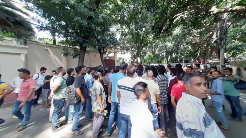 বাংলাদেশিদের সুখবর দিলো ইতালি, পুনরায় ভিসা দেওয়ার সিদ্ধান্ত