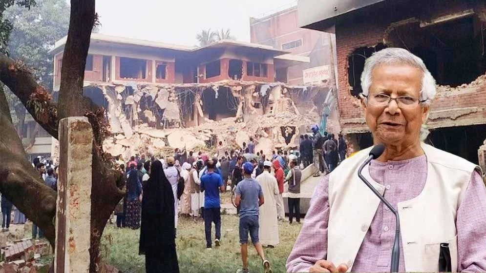 ধানমন্ডি ৩২ বাড়ি ভাঙচুরের জন্য কাকে দায়ী করলেন অন্তর্বর্তী সরকার
