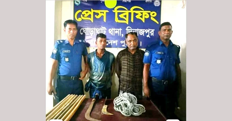 Attempted robbery of police car, mistaking it for a passenger, 2 arrested