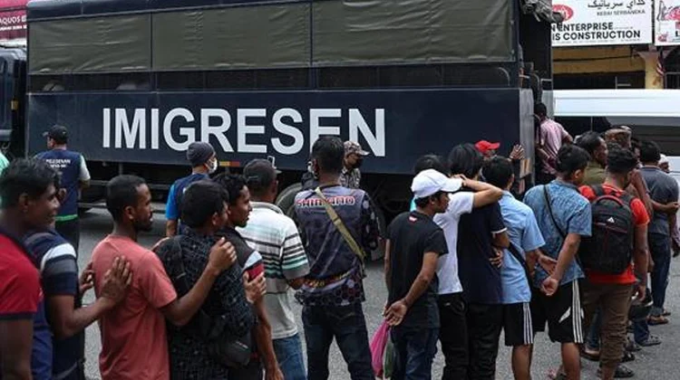 1,789 illegal immigrants, including bangladeshis, detained in malaysia