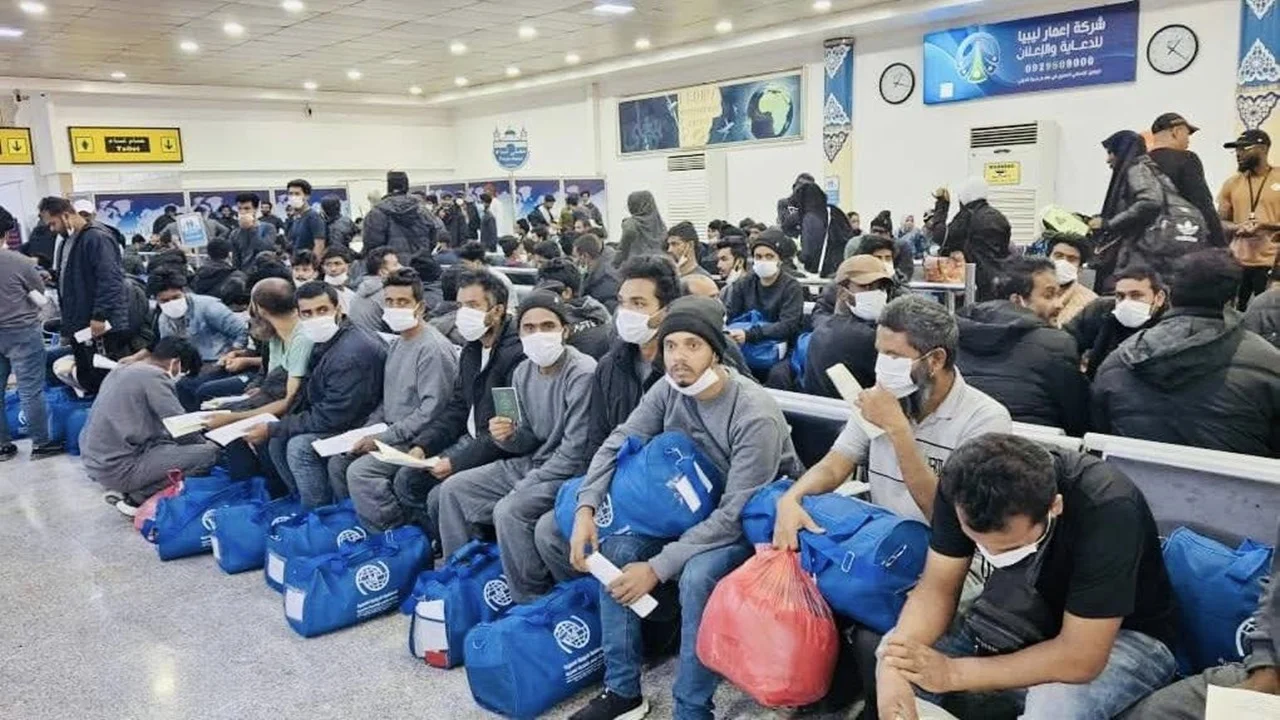 Bangladeshi expatriates stranded in libya are returning home today