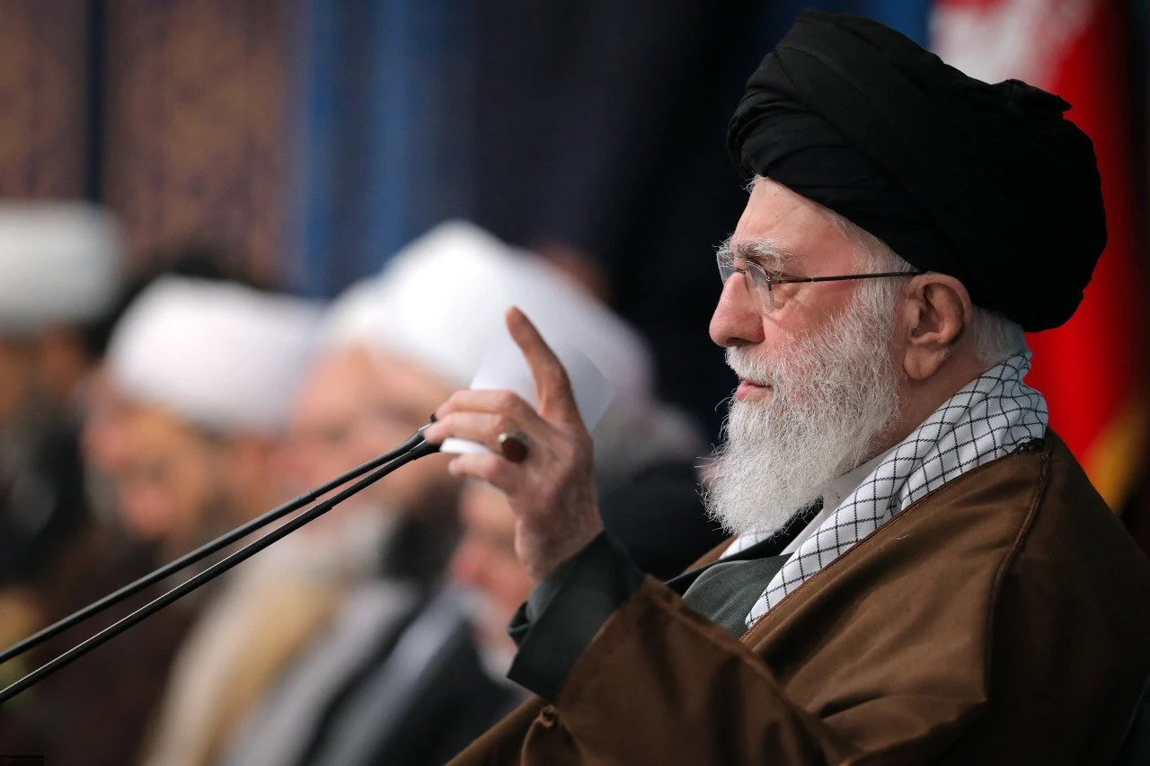 Khamenei calls on muslim world to stand by gazans