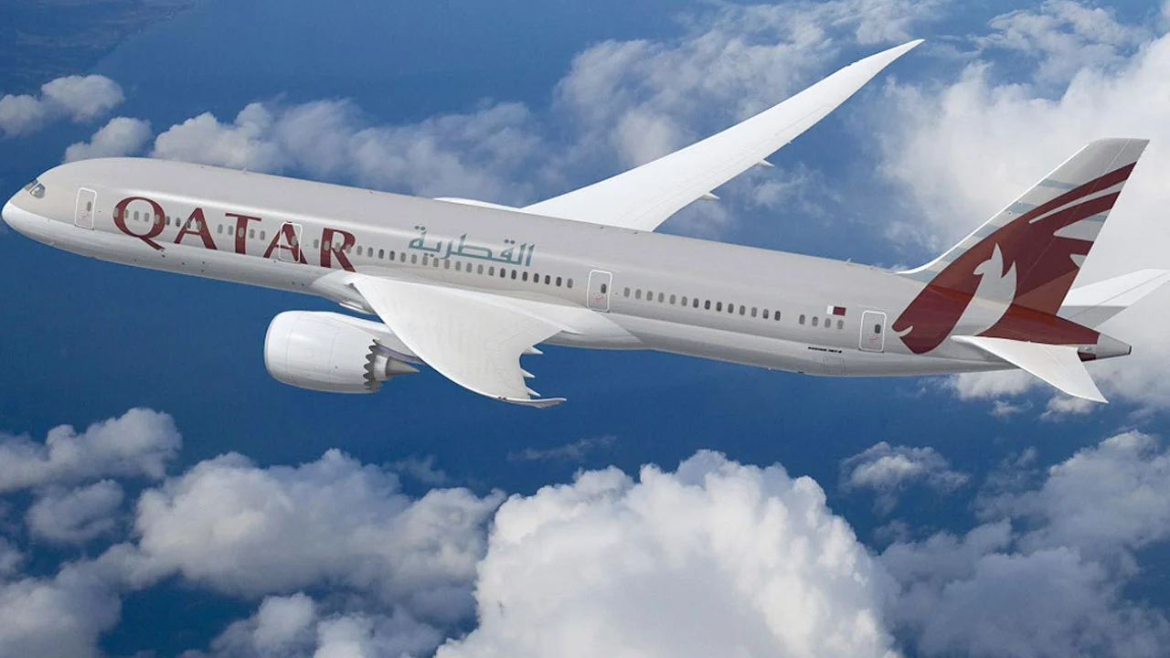 Qatar airways temporarily suspends flights to pakistan