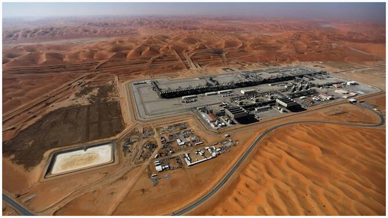 Saudi arabia, kuwait find oil field in joint zone
