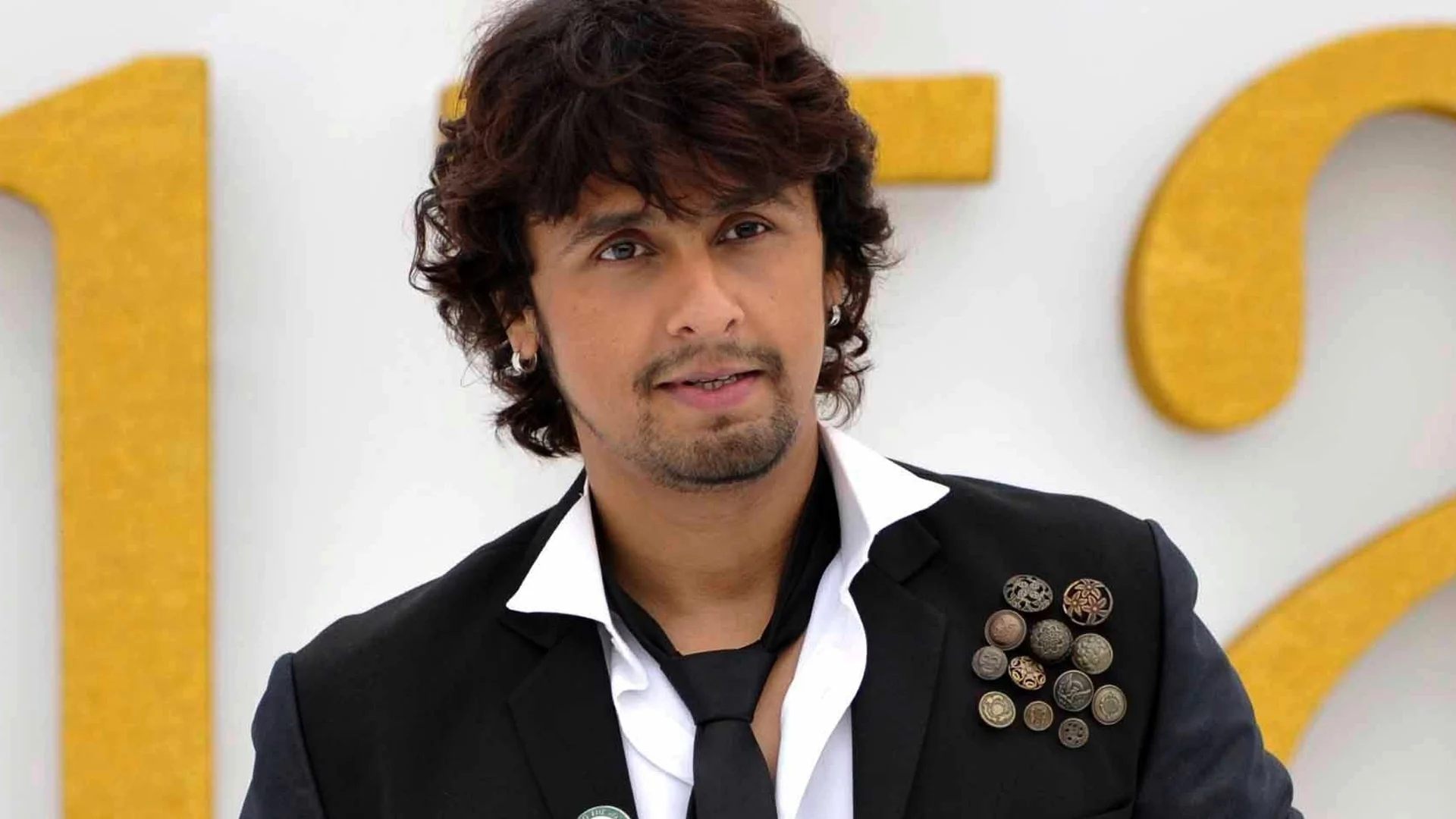 Sonu nigam banned in his own country