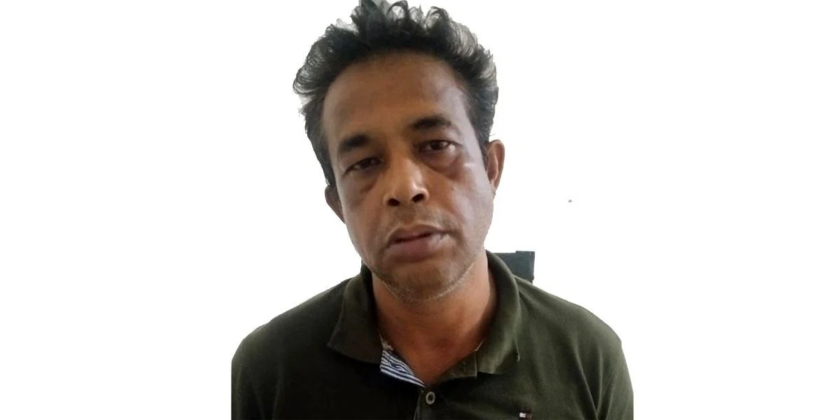Al worker arrested for threatening chief advisor