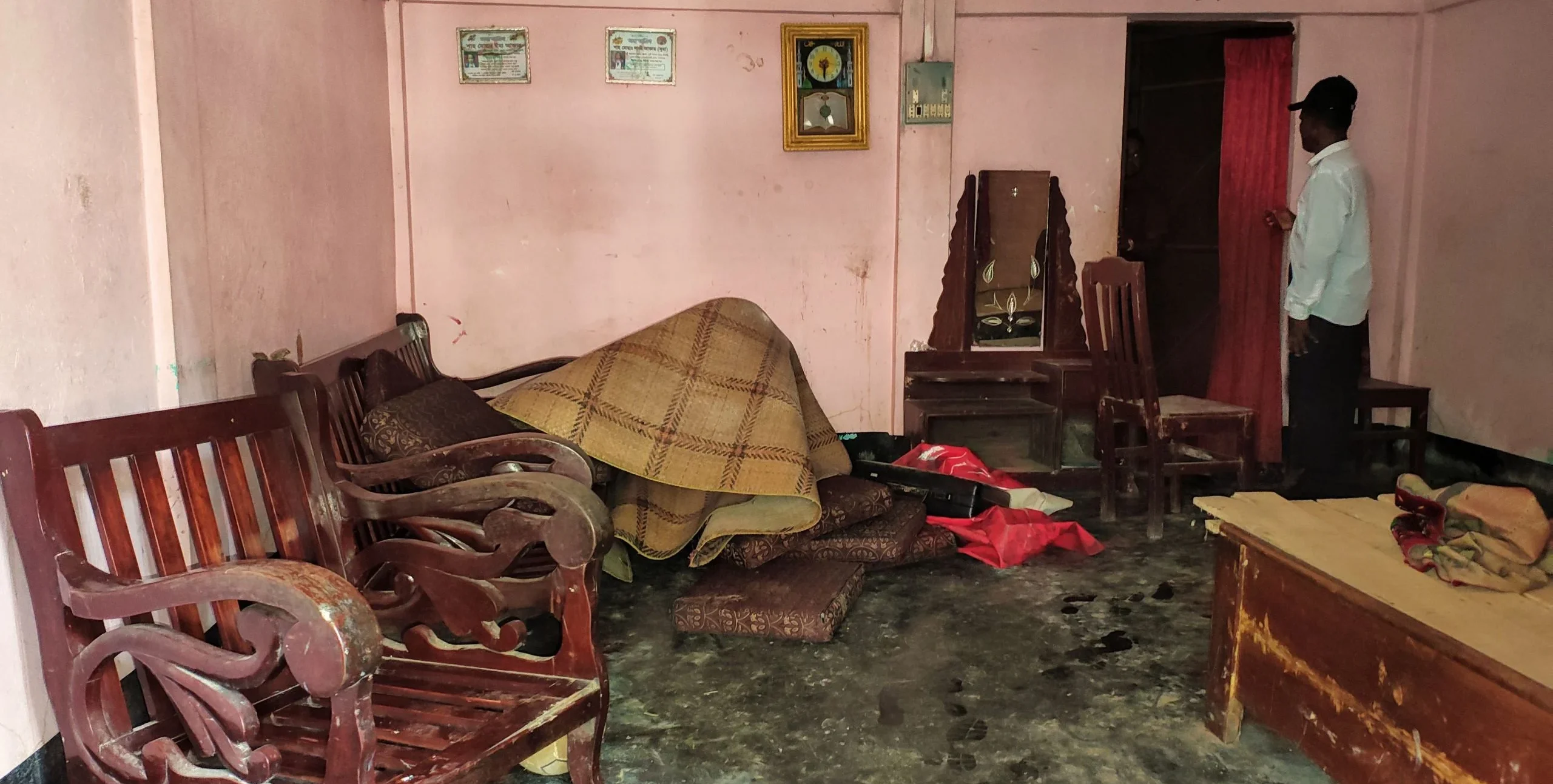 Allegations of armed attack and looting at expatriate's home