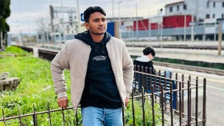 Bangladeshi expatriate stabbed to death by robber in italy