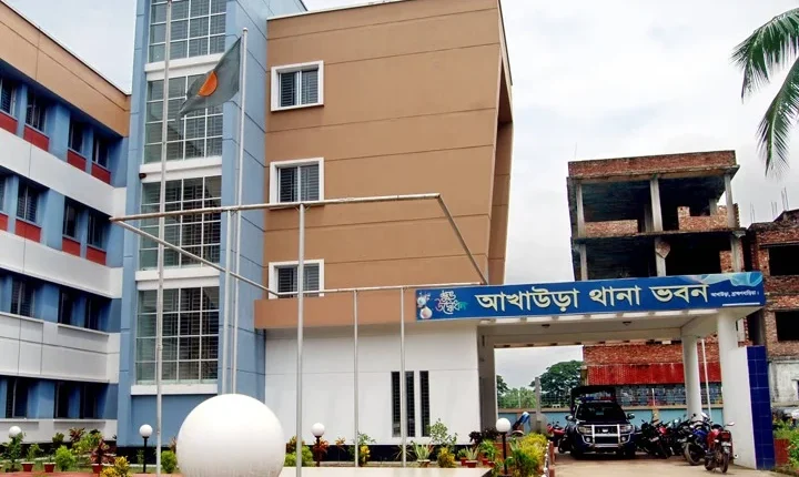 Son to go abroad, mother dies while ironing clothes