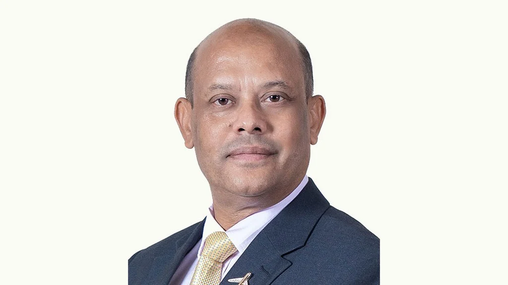 The unscrupulous chairman was withdrawn