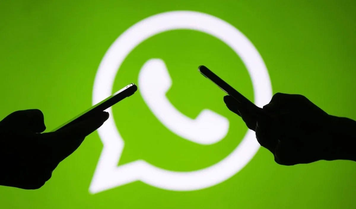 Whatsapp is being stopped on phones