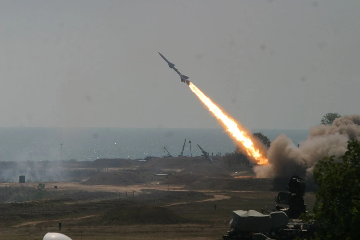 Yemen fires missiles at israel