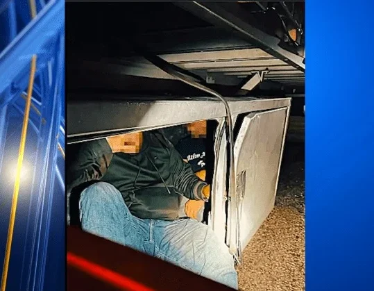13 expatriates detained from truck flatbed in america at midnight