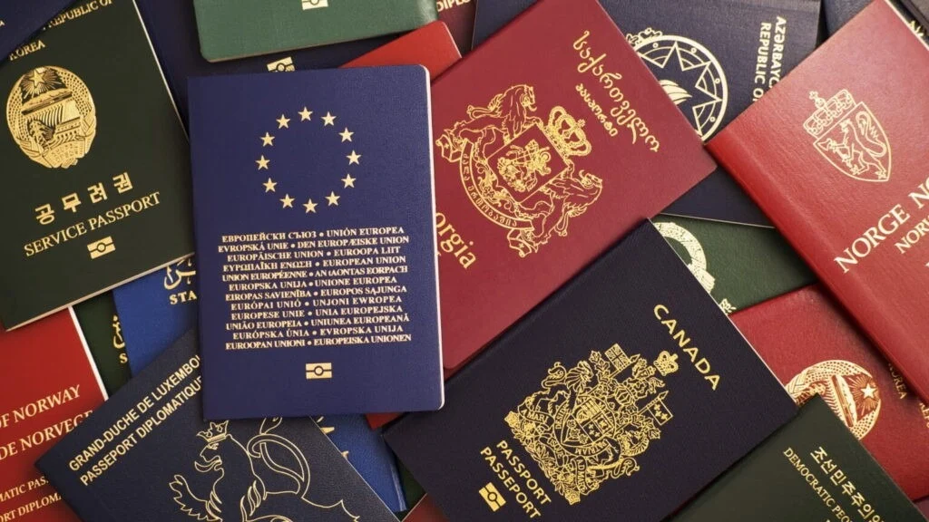 Passports from countries that allow visa free travel to 193 countries