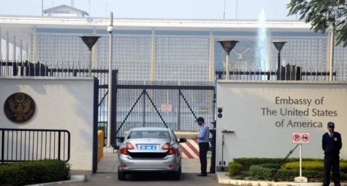 Us embassy issues stern message to india on visas