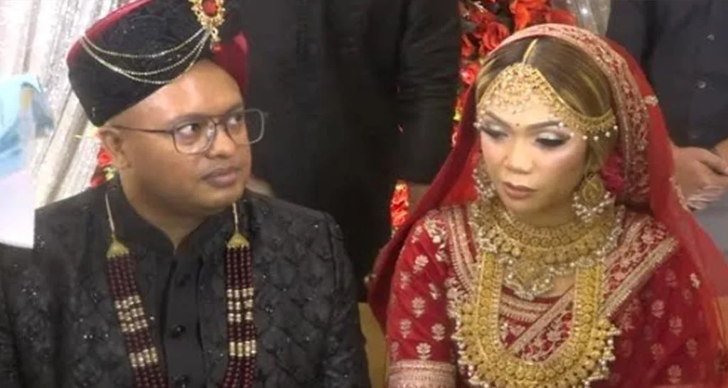 প্রেমের টানে ইন্দোনেশিয়ার তরুণী কুমিল্লায়