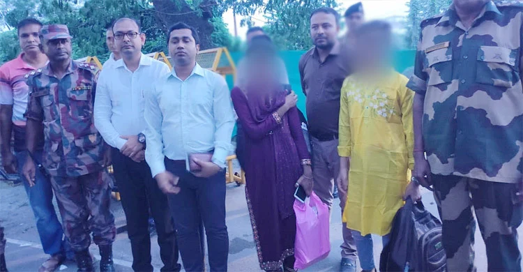 ভারতে কারাভোগ শেষে দেশে ফিরলেন তরুণ তরুণী