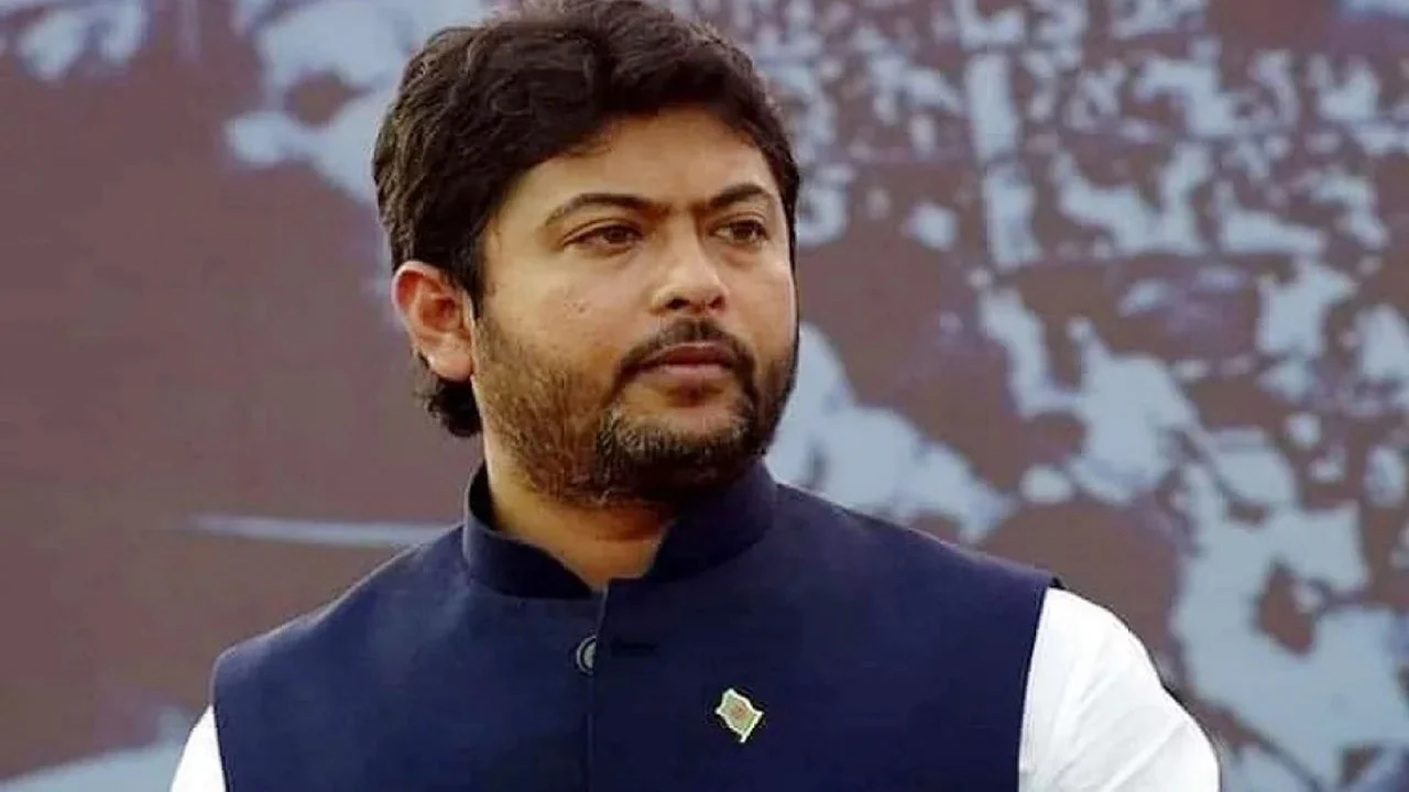 স্ত্রীসহ নিক্সন চৌধুরীর দেশত্যাগে নিষেধাজ্ঞা