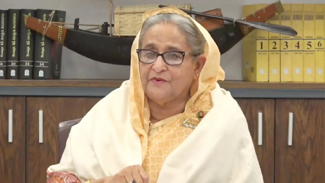 ‘শেখ হাসিনাকে ফেরাতে ইন্টারপোলের সহায়তা নেওয়া হবে’