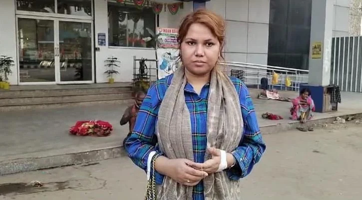 ভারতে বেড়াতে গিয়ে সর্বস্ব খোয়ালেন দুই বাংলাদেশি