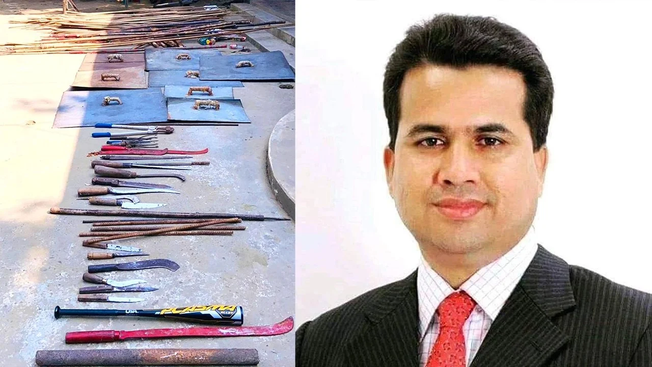 যুবলীগ নেতার বাড়ি থেকে বিপুল অস্ত্র উদ্ধার