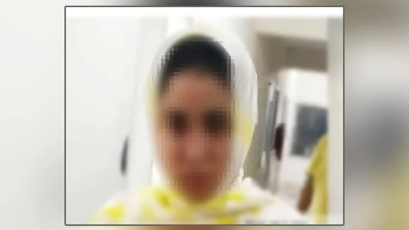 ফেসবুকে প্রবাসীর স্ত্রীর প্রেম, বাড়িতে গিয়ে দেখলেন প্রেমিক ৯ম শ্রেণির ছাত্র!