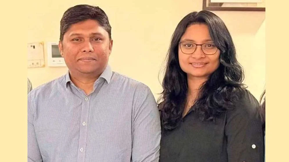 সন্তানদের বাঁচাতে গিয়ে প্রাণ গেল বাংলাদেশি দম্পতির