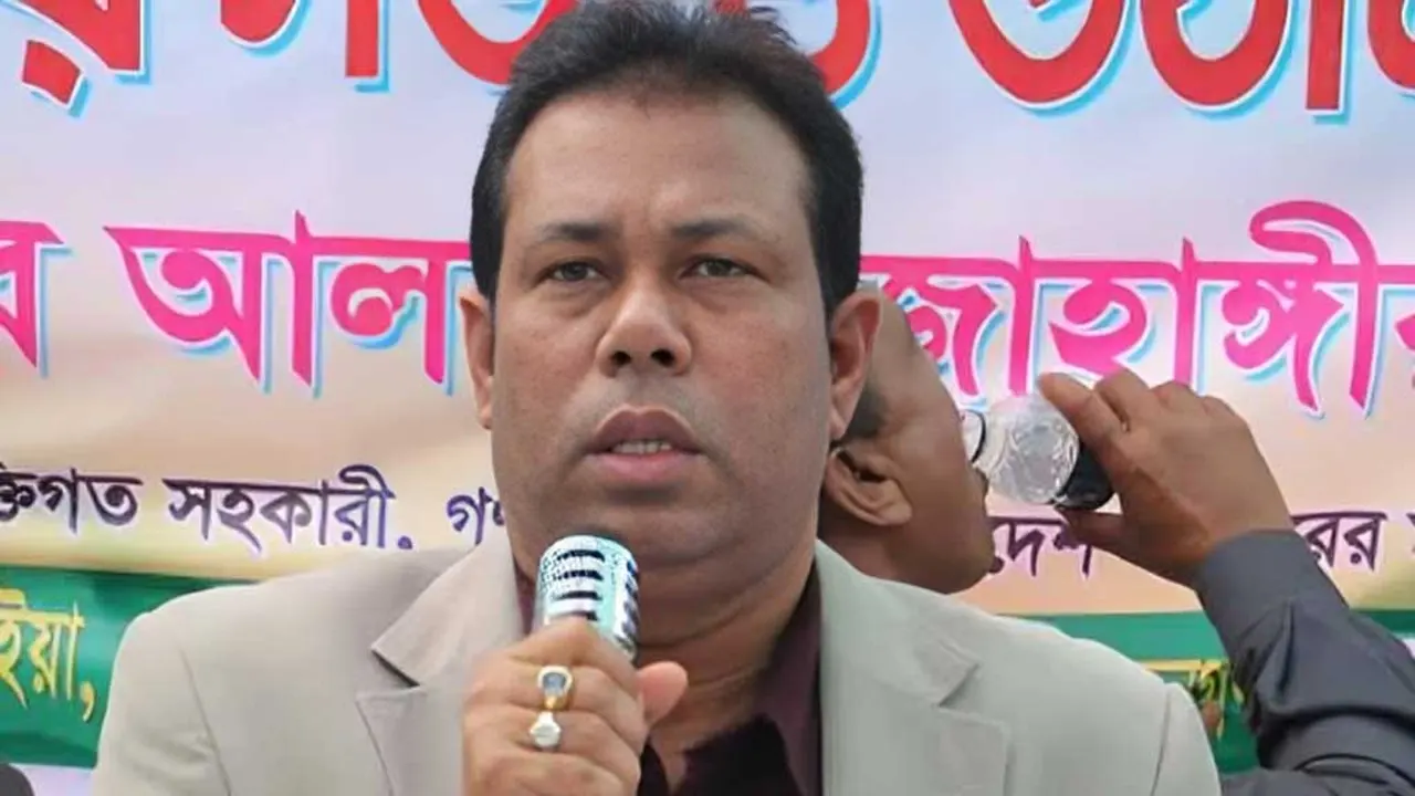 শেখ হাসিনার সেই ৪০০ কোটির পিয়নের দেশত্যাগে নিষেধাজ্ঞা
