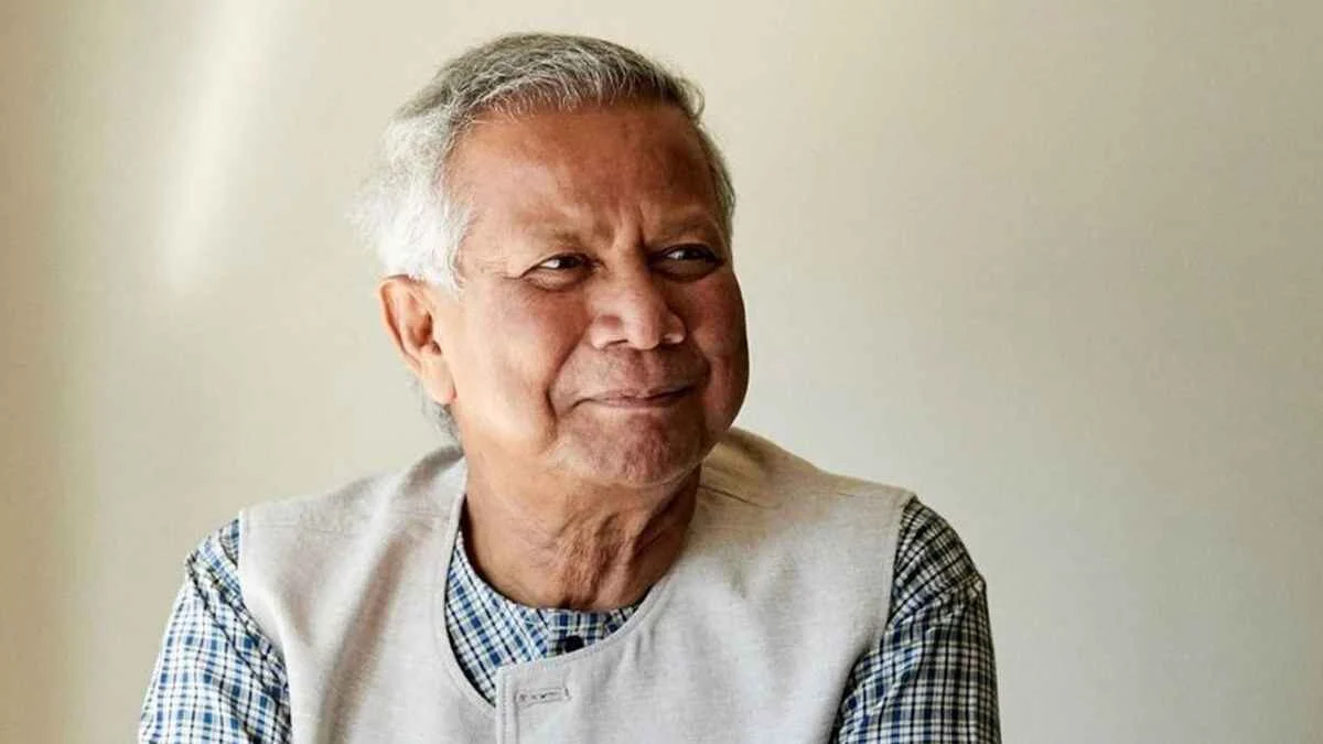 চীনের পাঠানো বিশেষ বিমানে আজ ঢাকা ত্যাগ করবেন প্রধান উপদেষ্টা