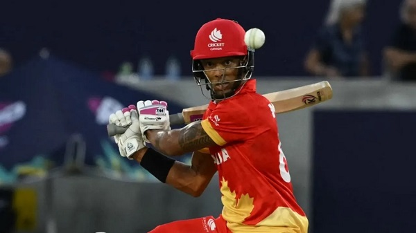 ক্রিকেট দলের অধিনায়ক গ্রেপ্তার