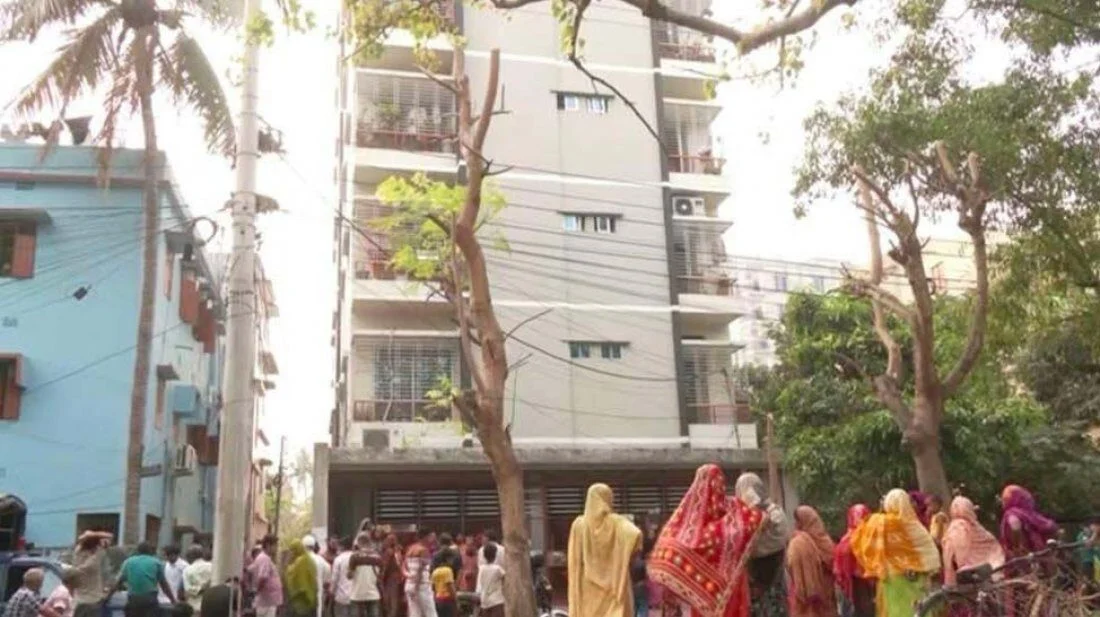 ভবনের ছাদ থেকে পড়ে যুক্তরাষ্ট্র প্রবাসী নারীর মৃত্যু