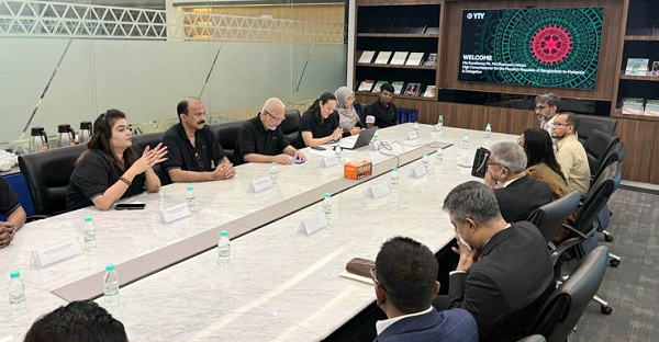 মালয়েশিয়ায় বাংলাদেশি প্রবাসী কর্মীদের সঙ্গে হাইকমিশনারের মতবিনিময়